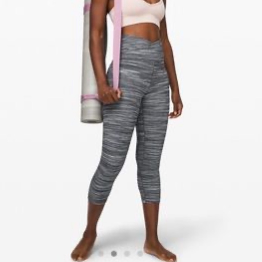 Lululemon align criss cross waist size 4